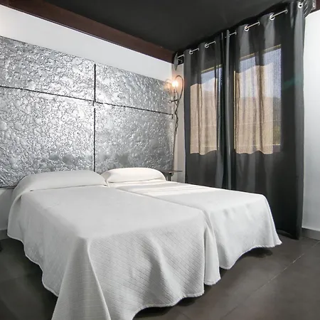 Acg Hotel Los Villares
